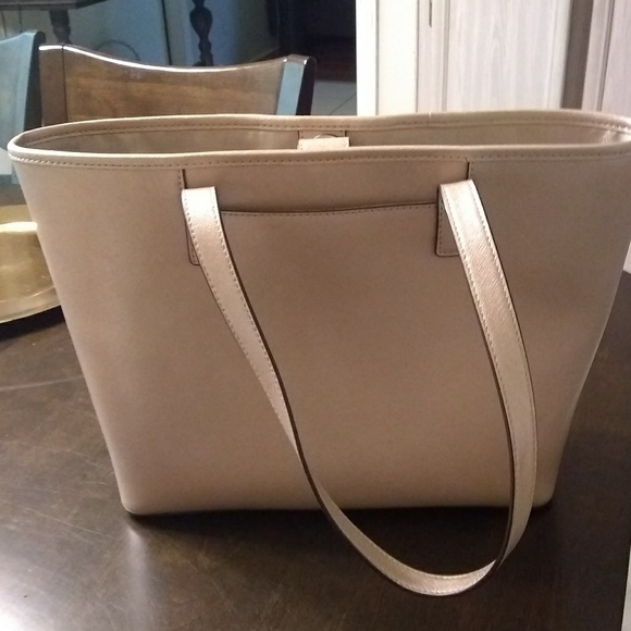 Michael Kors purse - Picture 2 of 4